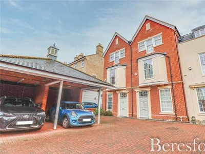 4 Bedroom End Of Terrace House For Sale In Dunmow