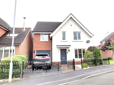 4 bedroom House - Detached for sale in Stoke-On-Trent