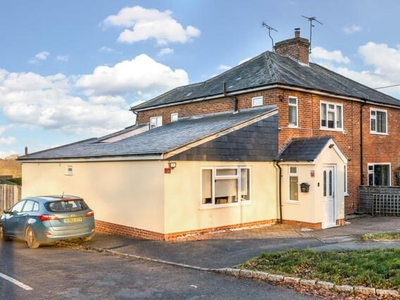 4 Bedroom Semi-detached House For Sale In Buckinghamshire