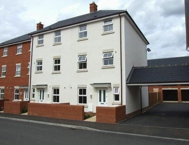 4 Bedroom Terraced House For Rent In Wymondham, Norfolk