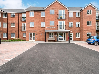 1 Bedroom Retirement Apartment For Sale in Bedford, Bedfordshire