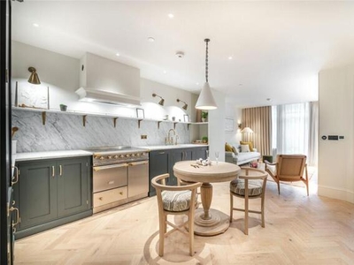 2 Bedroom Apartment For Sale In Fitzrovia, London