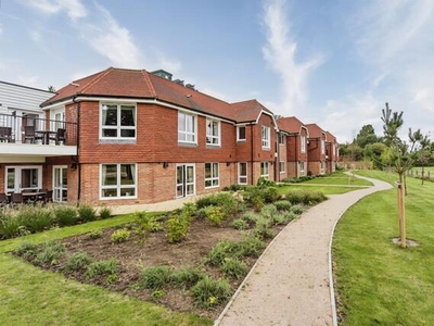 2 Bedroom Apartment For Sale In Horsted Keynes