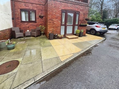 2 bedroom house for sale Bolton, BL1 5HD