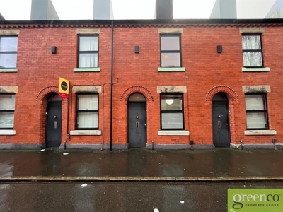 2 bedroom terraced house for rent in Laburnum Street, Salford, M6