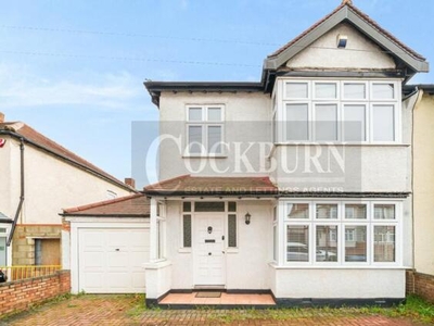3 Bedroom Semi-detached House For Sale In New Eltham