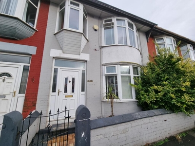 3 bedroom terraced house for rent in Warbreck Moor, LIVERPOOL, L9