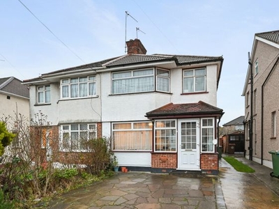4 bedroom semi-detached house for sale Middlesex, HA2 0RU