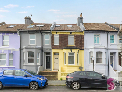 6 bedroom terraced house for rent in Queen's Park Road, Brighton, BN2