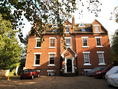 New Dover Road, Canterbury, CT1 2 bedroom flat/apartment in Canterbury