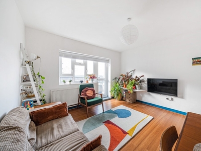 Apartment for sale - Friary Estate, SE15