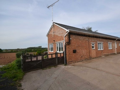 Bungalow to rent in Little Tarrington Farm, Little Tarrington, Herefordshire HR1