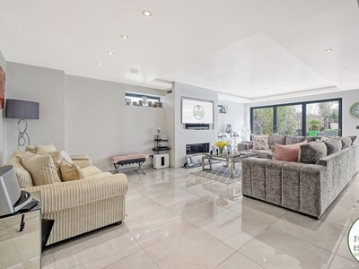 Detached house for sale in Roundmead Avenue, Loughton IG10