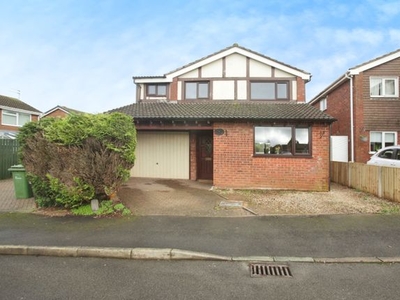Detached house for sale in Skelwith Rise, Nuneaton, Warwickshire CV11