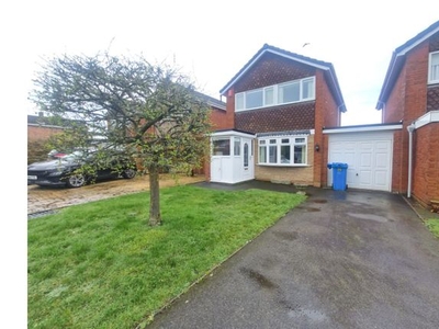 Detached house to rent in Reeves Gardens, Wolverhampton WV8