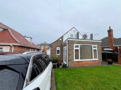 Detached house to rent in Taylors Avenue, Cleethorpes DN35