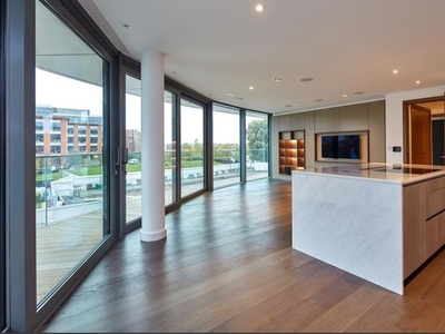 Flat for sale in Goldhurst House, Parr's Way, London W6