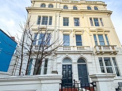 Flat for sale in Montpelier Place, Brighton BN1