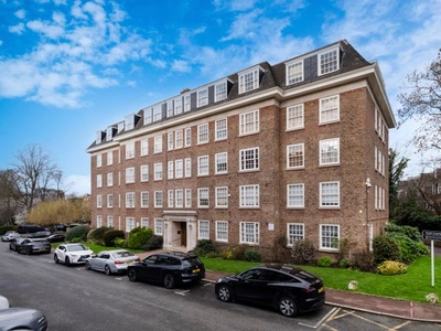Flat for sale in St. Stephens Close, Avenue Road NW8