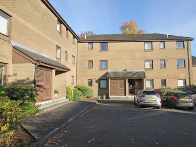 Flat to rent in Forthview, Stirling FK8