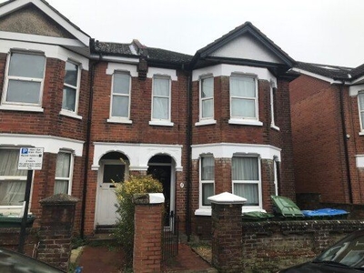 Property to rent in Harborough Road, Southampton SO15