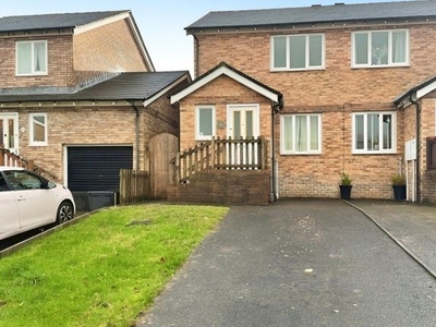 Property to rent in Pen Llwyn, Broadlands CF31