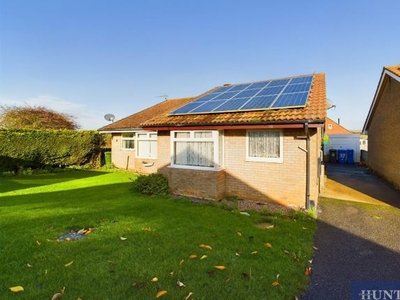 Semi-detached bungalow to rent in Cherry Tree Drive, Filey YO14