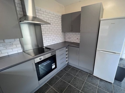 Shared accommodation to rent in Langland Terrace, Brynmill, Swansea SA2
