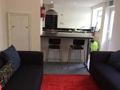 Shared accommodation to rent in Malvern Terrace, Brynmill, Swansea SA2