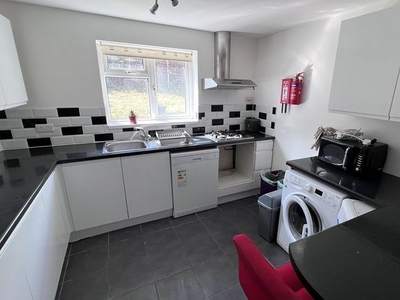 Shared accommodation to rent in Marlborough Road, Brynmill, Swansea SA2