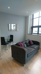 Studio apartment for rent in 2 Mill Street, City Centre, Bradford, BD1