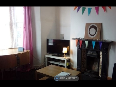 Terraced house to rent in Ashley Down Road, Bristol BS7