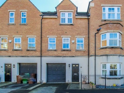 Town house for sale in Ashworth Square, Wakefield WF1