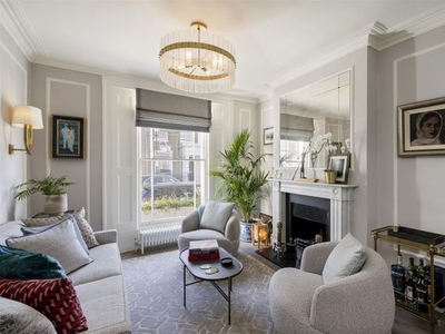Town house for sale in Ovington Street, London SW3