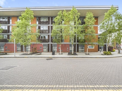 1 Bed Flat/Apartment For Sale in Whippendell Road, Watford, WD18 - 4950679