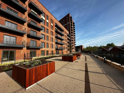 1 bedroom apartment for rent in Soho Wharf, B18