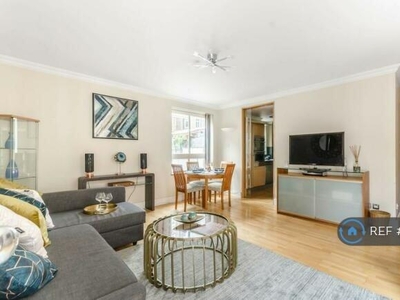 1 bedroom flat for rent in Clarges Mews, London, W1J