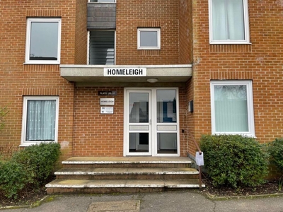 1 bedroom flat for rent in Homeleigh, London Road, Patcham, Brighton, BN1