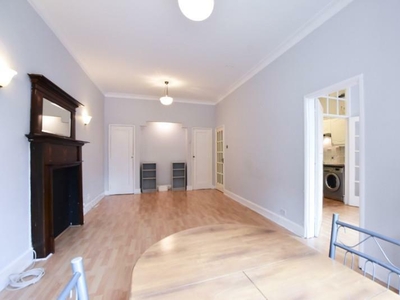 1 bedroom flat for rent in William Court, Hall Road, St. John's Wood, London NW8