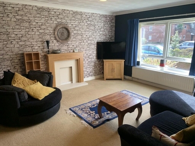 1 bedroom ground floor flat for rent in Mosslea Park, Liverpool, Merseyside, L18