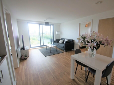 2 bedroom apartment for rent in Manchester Waters, Pomona Island, M16