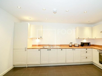 2 bedroom apartment for rent in Newly refurbished apartment, Old Mill, BD1