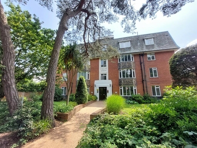 2 bedroom apartment for rent in Overcliffe Mansions, 1-3 Manor Road, BH1
