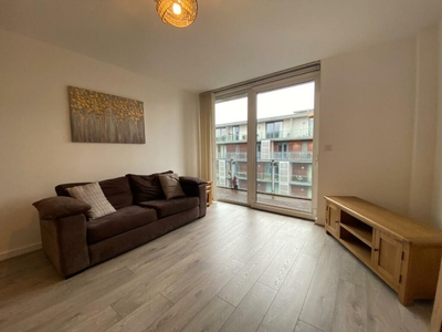 2 bedroom apartment for rent in Spectrum Blackfriars Road, Salford, M3