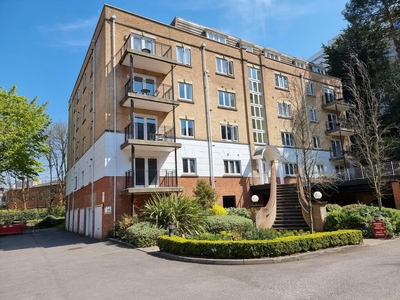 2 bedroom apartment for rent in St Peters Road, Bournemouth, BH1