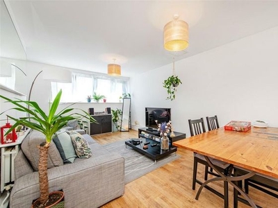 2 bedroom apartment for sale London, EC2A 3BS