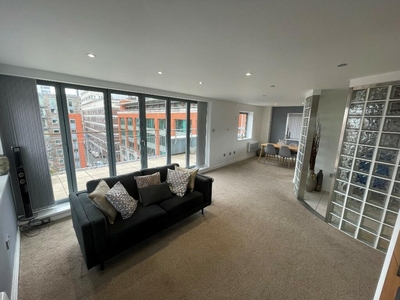 2 bedroom duplex for rent in Islington Gates, 6 Fleet Street, B3 1JH, B3