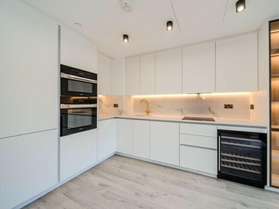 2 bedroom flat for rent in City Road,
Angel Southside, EC1V