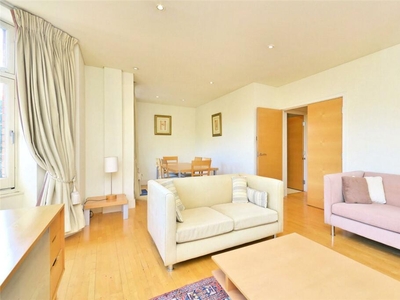 2 bedroom flat for rent in Clarendon Court, Maida Vale, Little Venice, London, W9