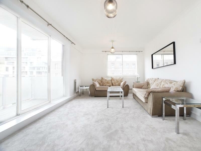 2 bedroom flat for rent in Durrels House, Warwick Gardens, Kensington, W14